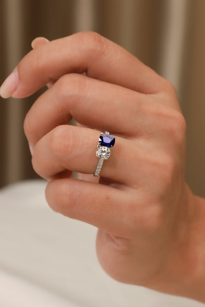 Toi Et Moi Sapphire and Diamond Engagement Ring